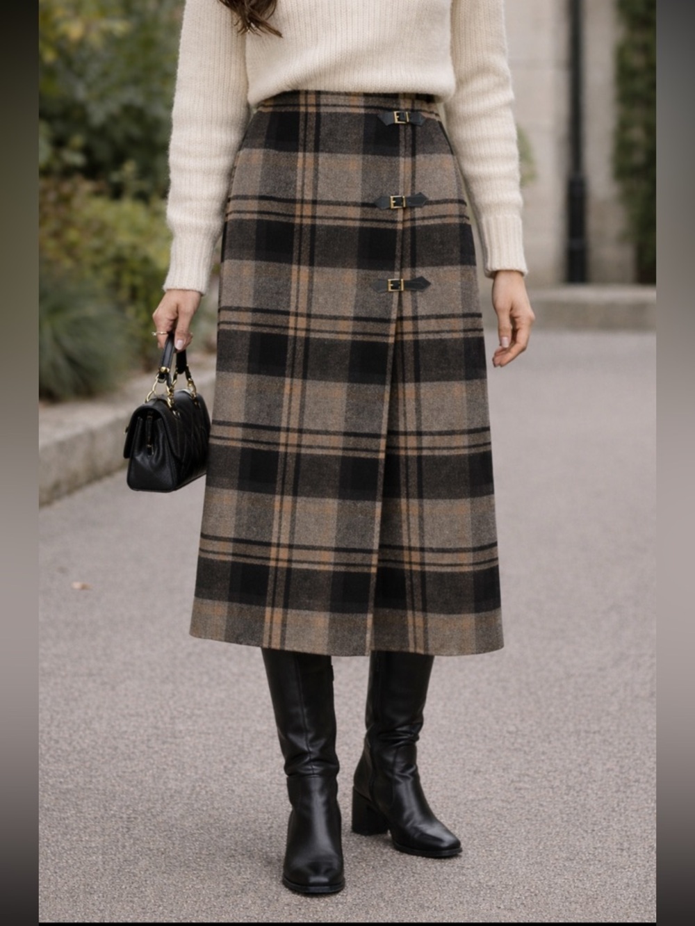 Jones Wear Vintage Brown Tan Plaid Wool Buckle Detail Classical Midi Skirt 12?